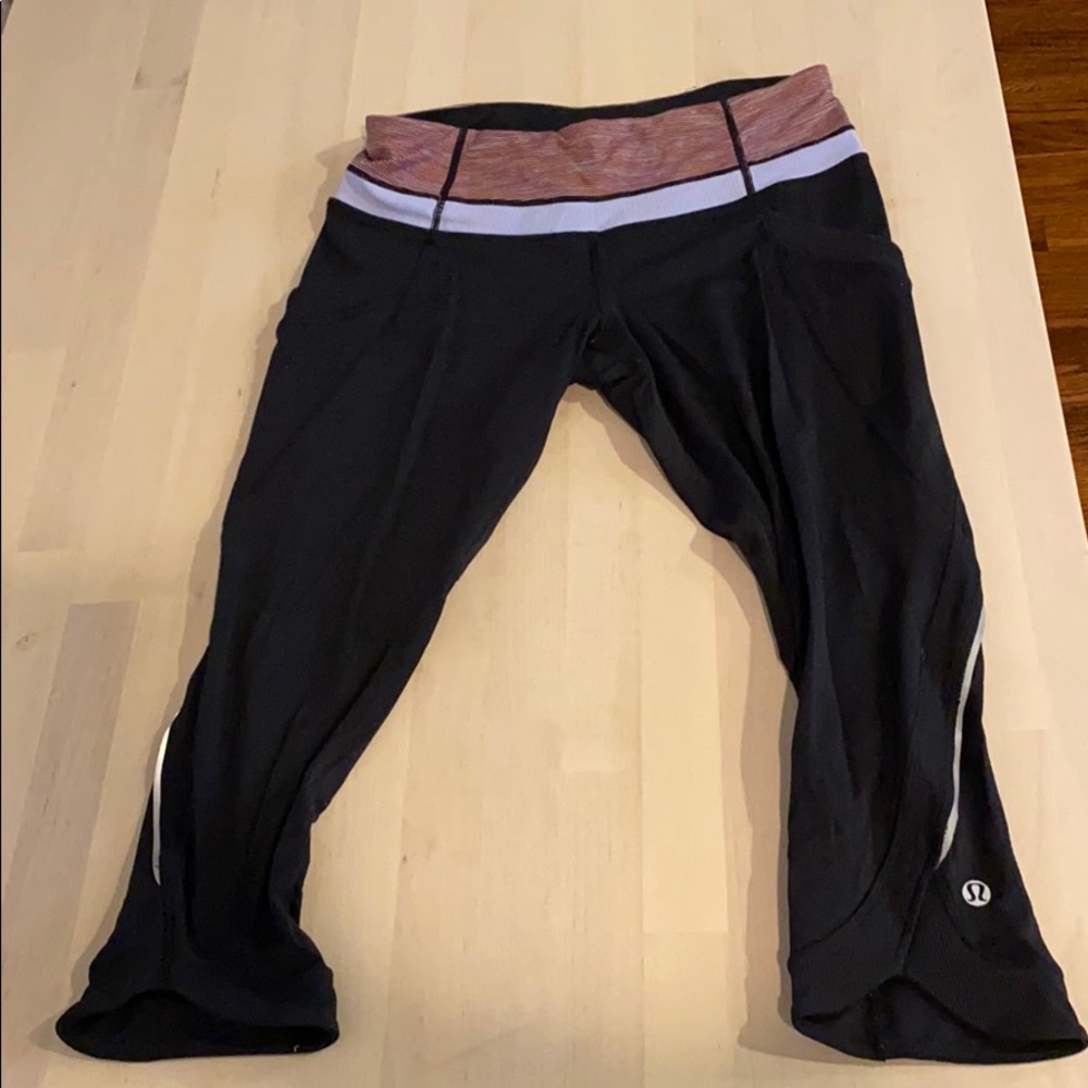 Lululemon leggings size 6